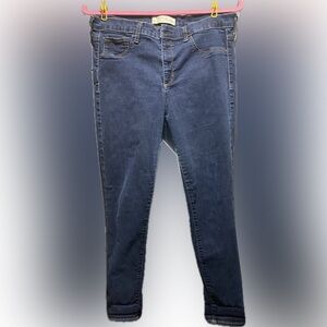 Gap 1969 (GAP FOR GOOD) 32R EASY LEGGINGS (stretchy Jeans)